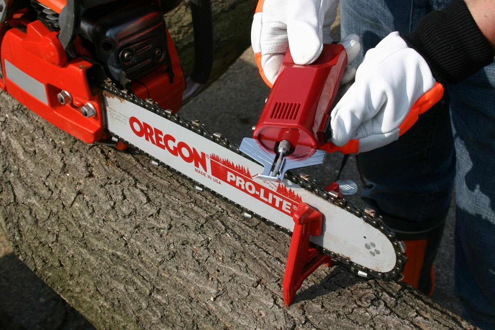 Oregon® láncélező  12V hengeres élezőkővel - 585015 -  eredeti minőségi alkatrész 